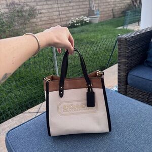 COACH Women's Tan and Black Tote Bag